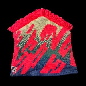 Vibrant Knit Vintage Faux-Hawk Toque